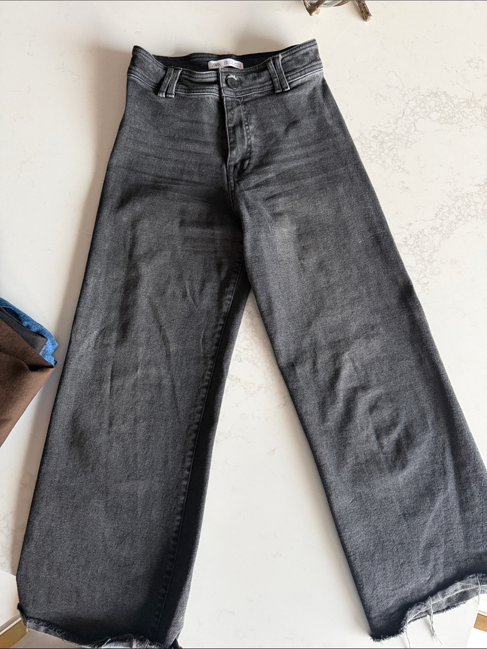 Zara marine straight Jeans in Washed Black